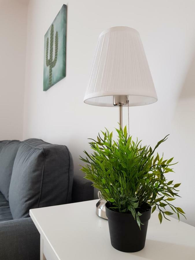 Oberiter Apartments - Center Of Zagreb, Fast Wifi, Ac, Kitchen, Parking Exterior foto